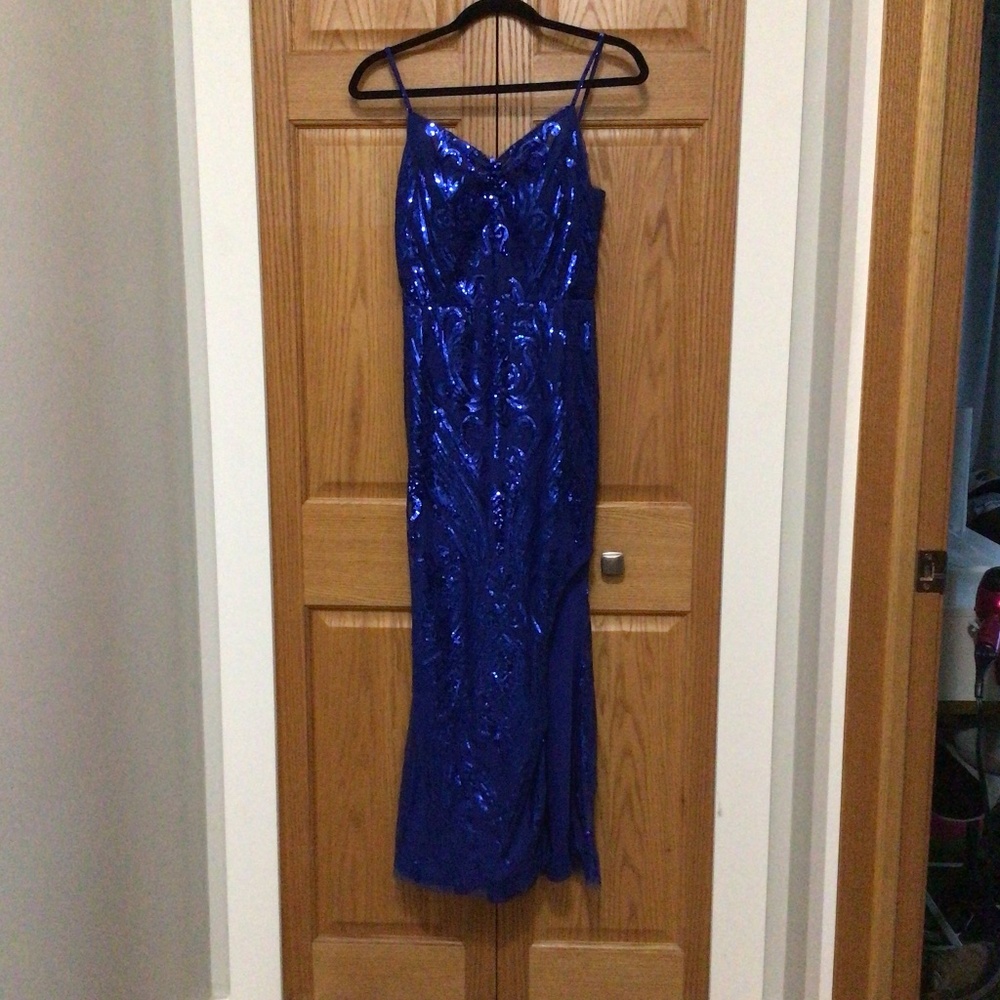 Blue hoco dress